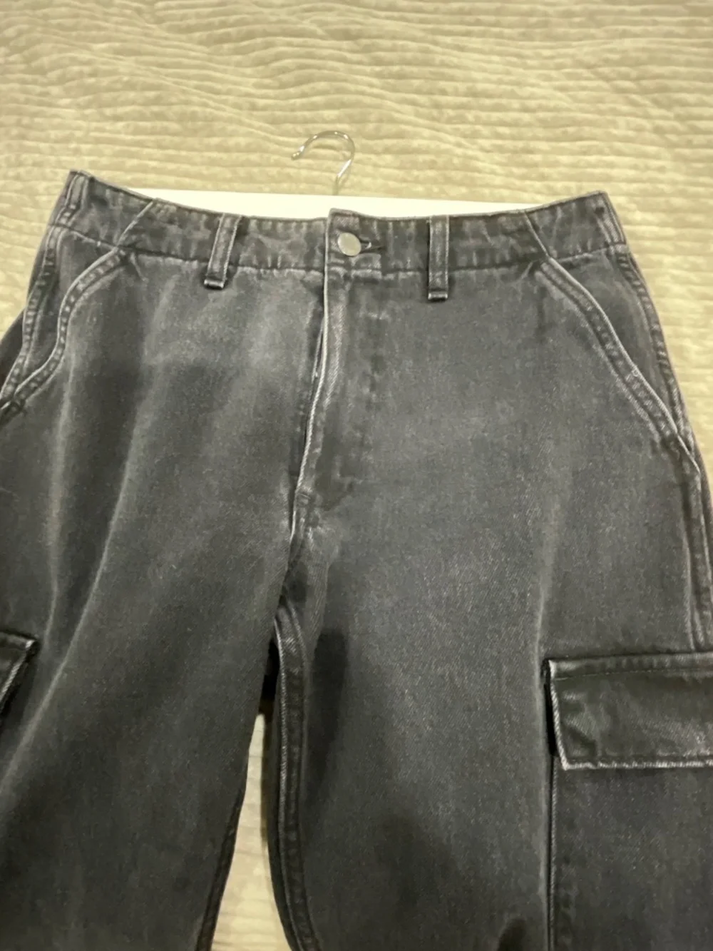 Aritzia Denim Forum “The ’90s Edie Lo-Rise Cargo” Size 27 - Picture 8 of 16